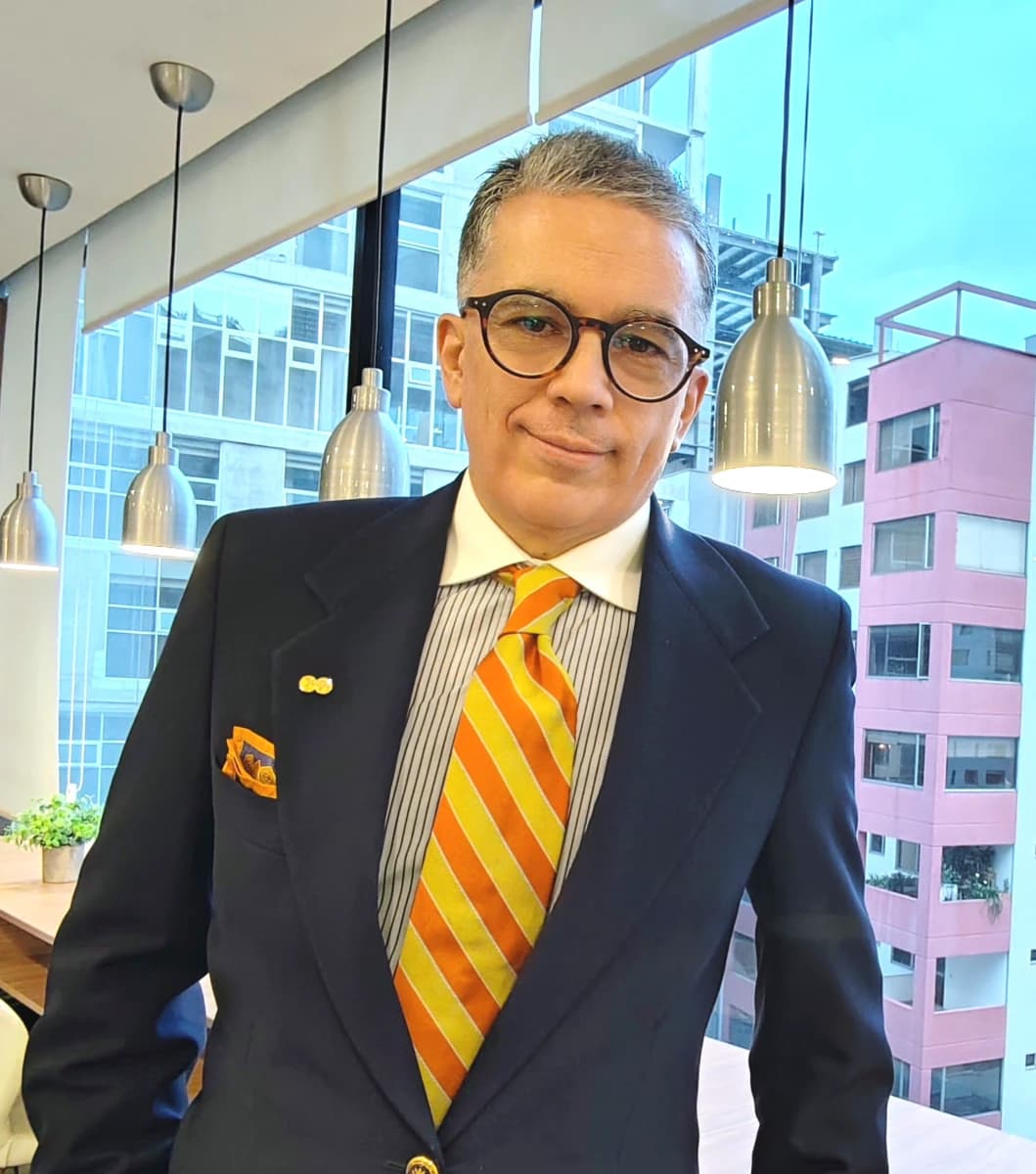 Roberto Calderón